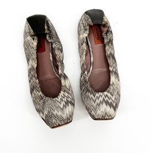 Missoni Neutral Zig-Zag Print Flat, Size 9